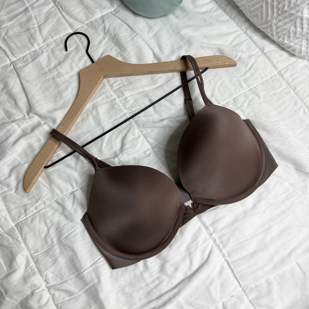 VS LOVE CLOUD PUSH UP - 34DD | DARK GREYISH